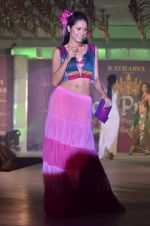at Atharva College Indian Princess fashion show in Mumbai on 23rd Dec 2011 (111).JPG
